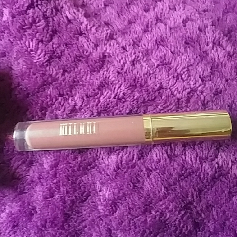 Milani lip gloss (lipstick)